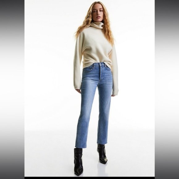 Aritzia Denim - ❗️SOLD❗️Denim Forum Arlo High Rise Jeans Size 29